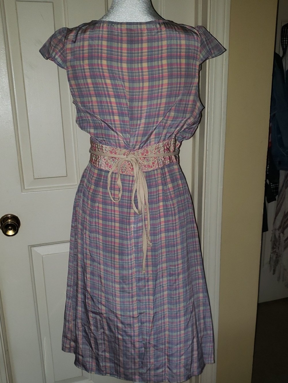 Plenty By Tracy Reese Floral & Plaid Midi Wrap Dress 100% Silk. Romantic Size 8 - Picture 5 of 11